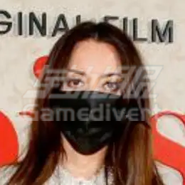 戴口罩的名人女演员 戴口罩的名人女演员.png